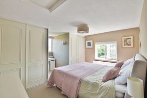 Photo 11- click for photo gallery